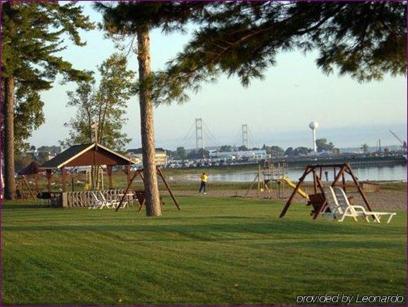 Waterfront Inn Mackinaw City Faciliteiten foto