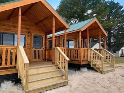 Waterfront Inn Mackinaw City Buitenkant foto